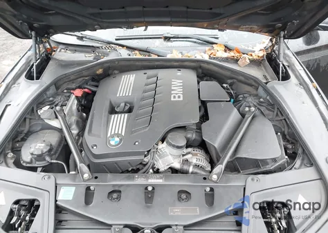 2011 BMW 528I z USA, uszkodzony, nr VIN WBAFR1C58BC737653